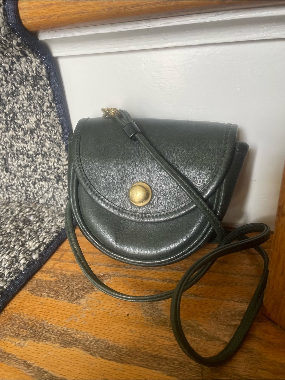 Coach vintage green mini belt bag crossbody - Picture 3 of 5